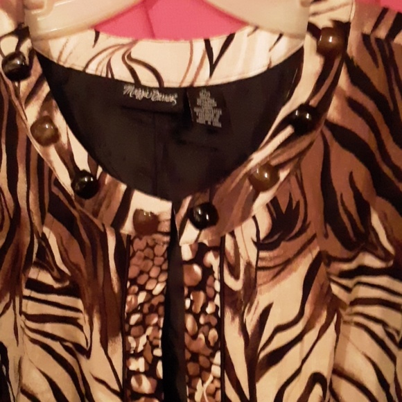 Jacket - Picture 2 of 6